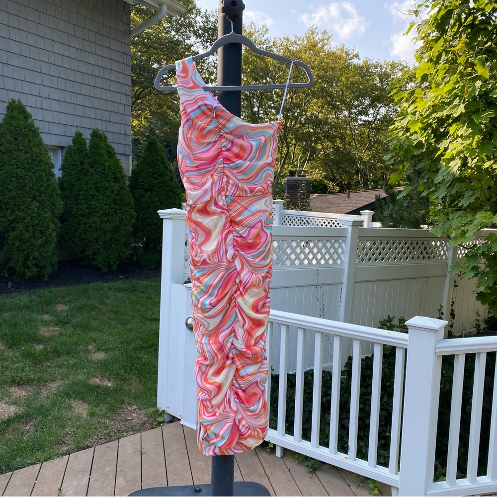 Love By Design Vera Satin Bodycon Midi Dress NWT - Picture 5 of 9